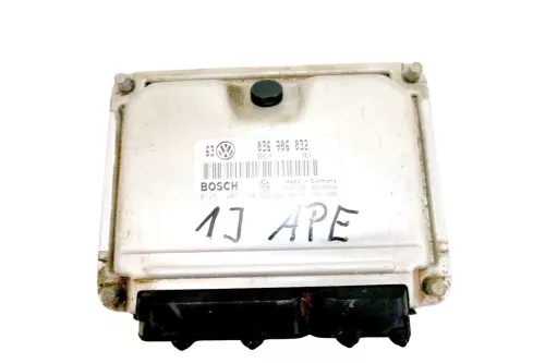 VW Golf 4 Steuergerät Motor1,4l 16V 55kw 75PS APE Motor 036906032