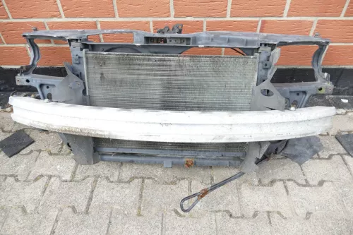VW Passat 3B Schloßträger Kühler OhneKlimaanlage 3B0805594 1,8 T 1,9TDI