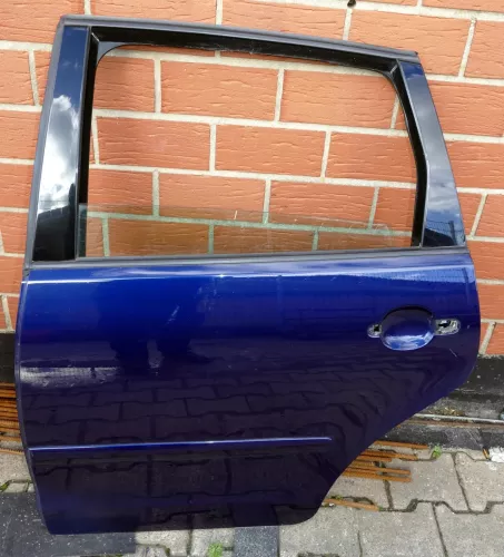 VW Polo 9N 9N3 Tür hinten links blau LB5N 4-Türer (Mängel siehe Text)