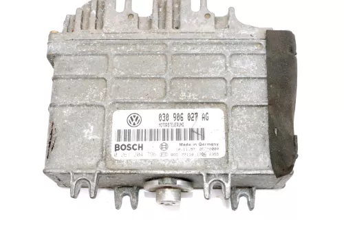 Seat Arosa Steuergerät Motor Motorsteuergerät 030906027AG 44kw AKV 60PS (100522)