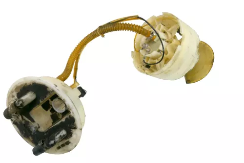 VW Passat 3B Benzinpumpe Tankpumpe Pumpe Kraftstofffördereinheit 8D0201319 A6 (100599)