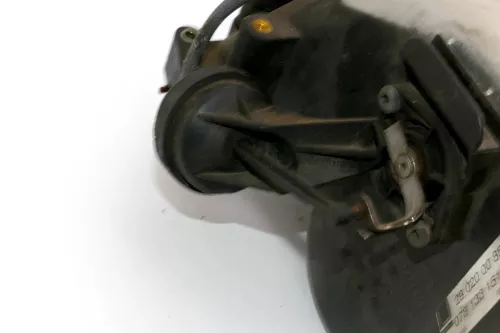 VW Passsat 3B Ansaugbrücke 078133223S 2,8 V6 AQD Einspritzventil Antriebseinheit (101899)