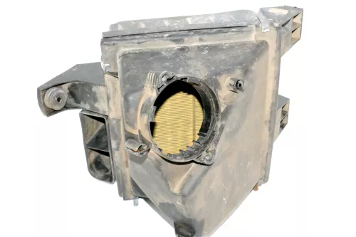 Audi A6 4B Luftfilterkasten Deckel Luftfilter 4B0133835M 2,5 TDI 