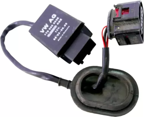 VW Touran Benzinpumpe Steuergerät 1T0906093F Kraftstoffpumpe Benziner