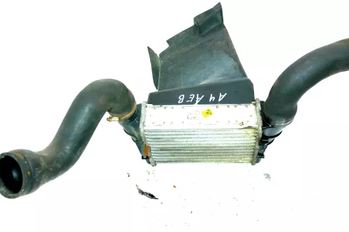 VW Passat 3B Audi A4 B5 Ladeluftkühler Ladeluft Kühler 1,9TDI 1,8T 058145805A A6 (102818)