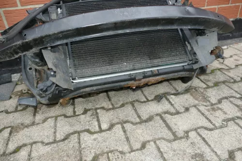 VW Passat 3BG Schloßträger für Klimaanlage Klima Kondensator TDI+ Benz 4Zylinder (103001)
