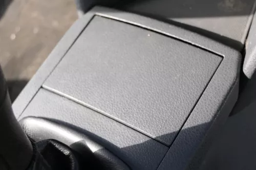 VW Polo 9N Mitteltunnel Aschenbecher Verkleidung Zigarettenanzünder 6Q1857961 (103418)