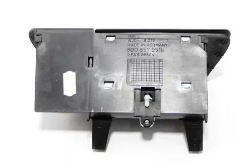 Audi A4 B5 Aschenbecher vorne 8D0857951B bis ca. Bj. 1999 Ascher (103467)
