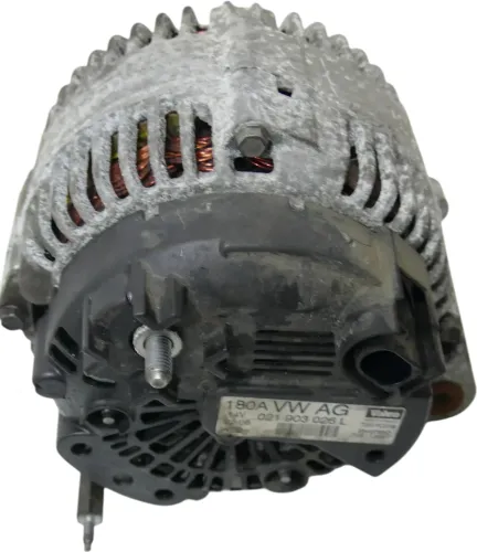 VW Golf 5 V Touran Lichtmaschine Generator 021903026L 180A 2,0 TDI BMP Freilauf (103578)