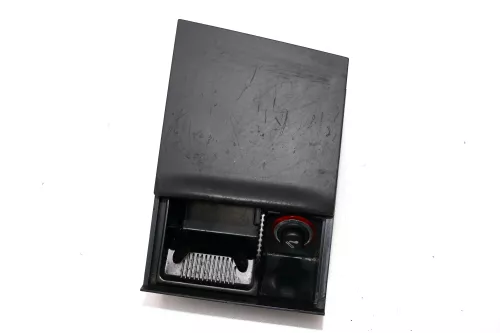 VW Golf 4 Bora Aschenbecher Zigarettenanzünder 1J0857961G
