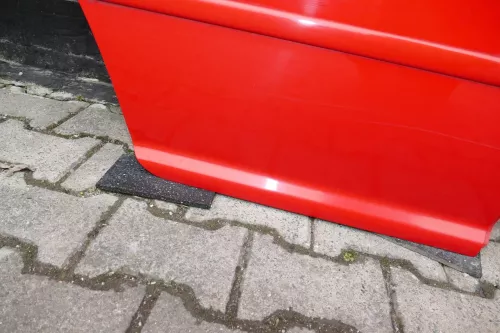 VW Bora Tür hinten rechts nur Limousine rot LP3G (ohne die große Scheibe) (103937)