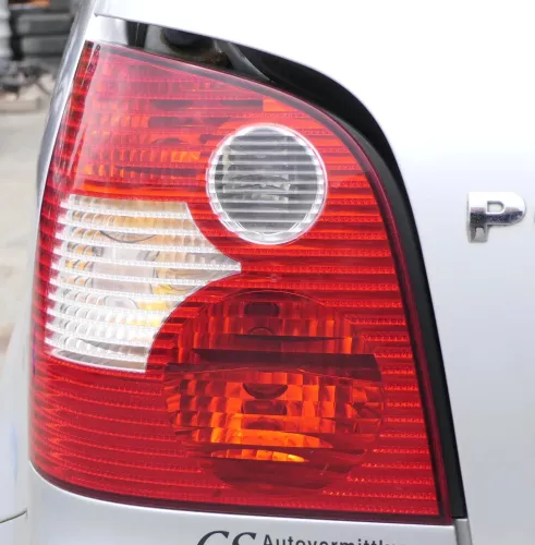 Polo 9N Rücklicht hinten links 6Q6945095B Rückleuchte Heckleuchte Lampenträger