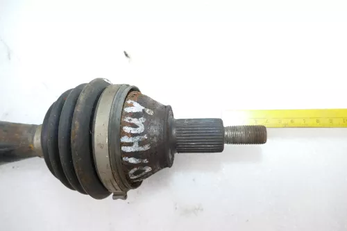 VW Fox Antriebswelle Gelenkwelle rechts vorn 6QE407272N 1,2 BMD BKR CHFA CHFB (104133)