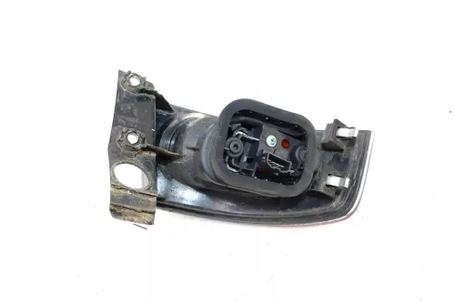 Seat Ibiza 6L Rücklicht hinten rechts außen Rückleuchte Heckleuchte Lampenträger (104909)