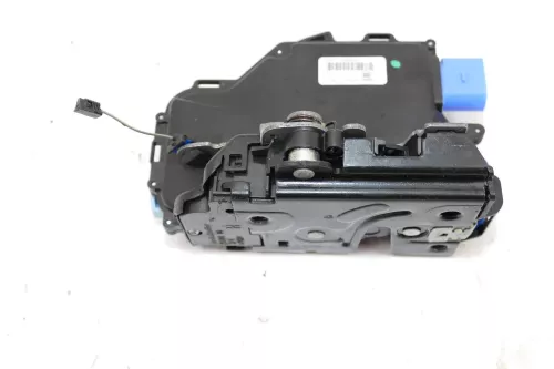 VW Golf 5 V Octavi Tür Türschloß mit Zentralverriegelung hinten rechts 7L0839016