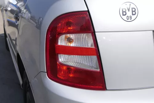 Skoda Fabia 6Y2 Schrägheck Rückleuchte Heckleuchte hinten links original Limousi