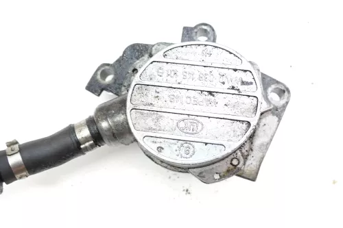 VW Golf 4 Bora A3 1,9 TDI Unterdruckpumpe Vakuumpumpe 038145101B AGR ALH AHF ASV (105748)