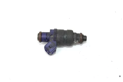 VW Passat 3B Audi A4 A6 Einspritzdüse Düse 078133551L 2,8 V6