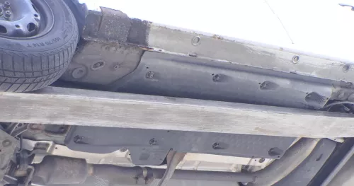 VW Polo 9N 6R Unterbodenverkleidung Verkleidung links unten Abdeckung 6Q0825201H