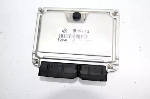 VW Passat 3B Steuergerät Motor Motorsteuergerät 1,9 TDI ATJ 85kw 038906019CE (106627)