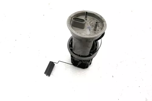 VW Passat 3B Dieselpumpe Tankpumpe 3B0919050B Kraftstoffpumpe 1,9 TDI AVB