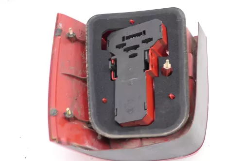 Passat 3B5 Kombi Variant Rücklicht Rückleuchte original hinten links 3B9945111F (106937)