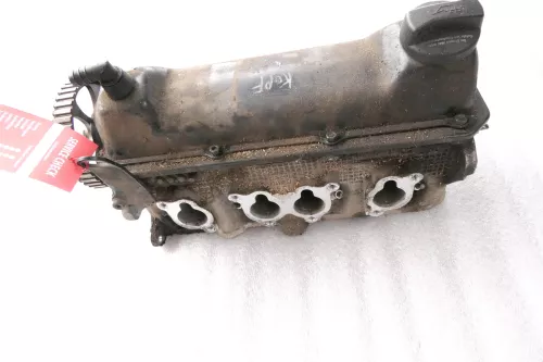 VW Golf 3 Cabrio Zylinderkopf Kopf Nockenwellen 1,6 74kw 101PS AKS AFT AEK Motor