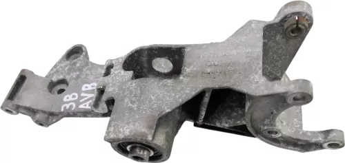 VW Passat 3B A4 Halter Konsole Lichtmaschine Träger 1.9 TDI  038903143AE