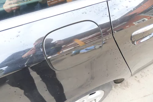 Audi A6 4F C6 Tankdeckel Tankklappe Tank Deckel Klappe schwarz LZ9Y (107761)