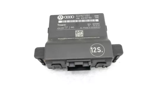 VW Passat 3C Steuergerät Diagnose Interface 3C0907530E 3C0907530C