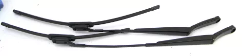 VW Passat 3C Wischerarm Aero Twin Arm Scheibenwischer vorne links + rechts (108086)