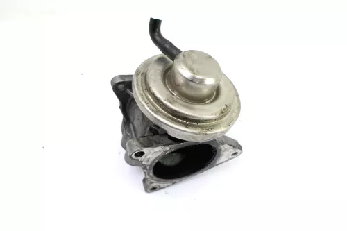 VW Polo 9N Golf 5 AGR Ventil 038131501AF TDI AXR BKD AZV BBY (108260)