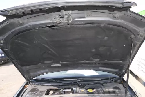 Audi A4 8E B6 Dämpfung Motorhaube Dämmung Motorhaubendämmung TDI Dämmmatte