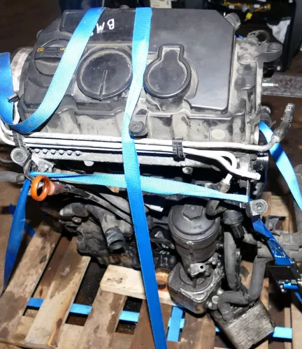 VW Touran Caddy Motor 1,9 TDI 77kw 105PS BXE BXF ca.163.000km (Mit PD-Elementen)