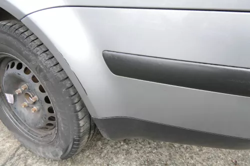 VW Passat 3BG 3B3 Limousine Stoßstange hinten Heckstoßstange grau LD7W silber (108585)