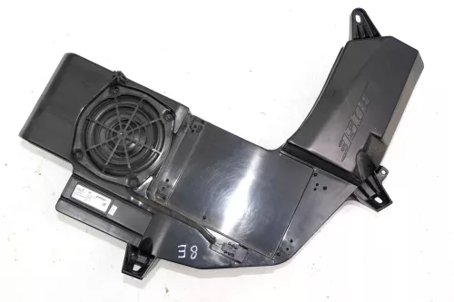Audi A4 8E B6 Avant Kombi Subwoofer 8E9035382C Lautsprecher Bassbox Bose (108782)