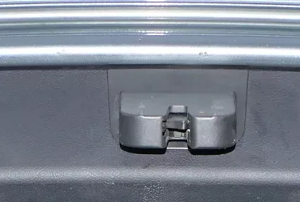 Audi A3 8P A6 4F Heckschloß Schloß unten an der Heckklappe 8P4827505C 4/5 Türer (110036)