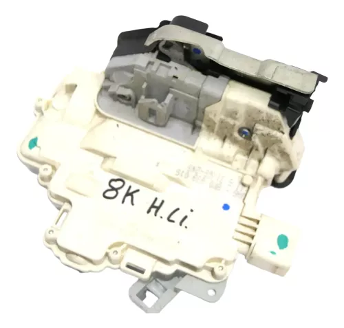 Audi A3 8V A4 8K Q7 Stellmotor Tür Türschloß mit ZV hinten links 8K0839015