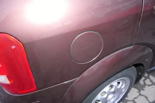 Audi A2 8Z Tankdeckel Tankklappe Tank Deckel Klappe braun rot LZ3R