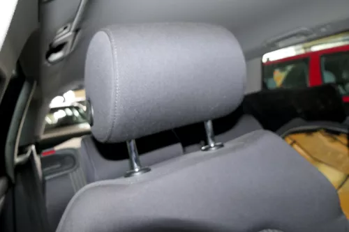 Audi A4 B7 8E Kopfstütze vorne rechts schwarz / soul vorn 8H6 8E0881901BA (110690)