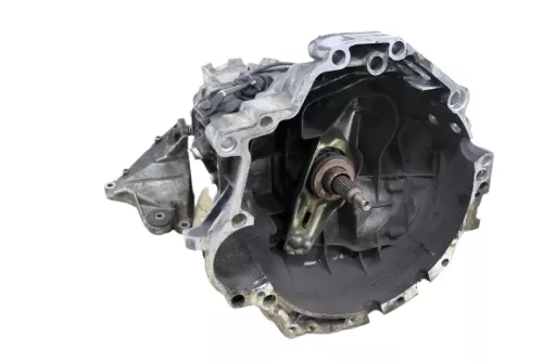 A6 4B A4 B5 8D Getriebe EAA GFQ 2.4 121kw 165PS Schaltgetriebe ca. 193.000km (111551)