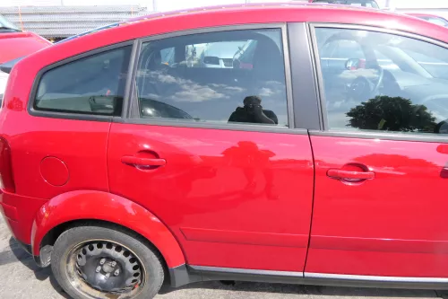 Audi A2 8Z Tür hinten rechts rot LY3C -mit Rahmen, Scheibe & Fensterheber