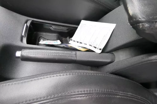 VW Golf 5 1K Handbremse Feststellbremse Handbremshebel schwarz Leder