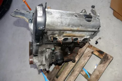 VW Polo 6N Motor mit Zylinderkopf 1,6 55kw 75PS AEE Motor 168.000km AUTOMATIK (112484)