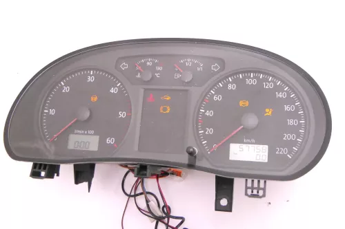 VW Polo 9N3 Tacho Tachometer Kombiinstrument 57.000km 6Q0920825F 1,4TDI BNV BNM