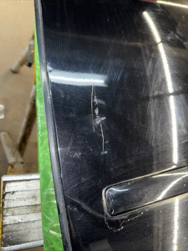 Audi A4 B7 8E Tür vorne links schwarz LZ9Y Kombi+Limo mit Rahmen - Delle (112995)