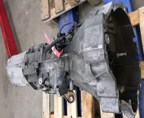 Audi A4 B7 8E 2.0 TDI Getriebe Schaltung 6 Gang 103kw 140PS JEM - ca.155.000km (113108)