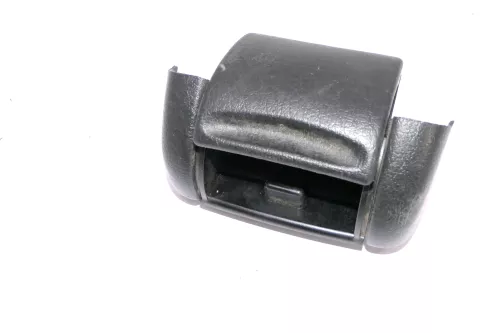 VW Passat 3A 35i Aschenbecher Zigarettenanzünder vorne 3A0864575 (113280)
