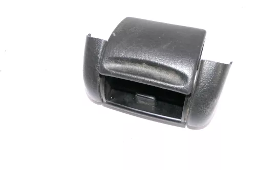 VW Passat 3A 35i Aschenbecher Zigarettenanzünder vorne 3A0864575
