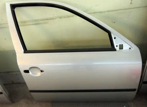 Skoda Octavia 1U Kombi + Limo Tür vorne rechts Beifahrertür silber grau 9102 F7T